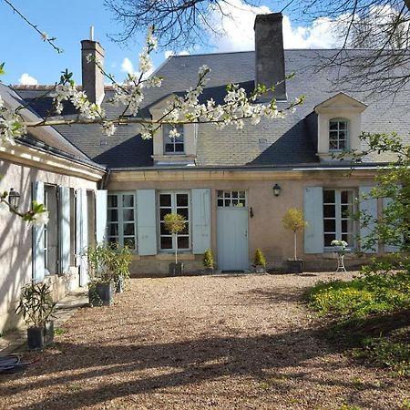 La Maison Celadon Prunay-Cassereau Exteriér fotografie