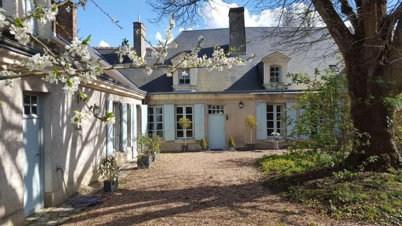 La Maison Celadon Prunay-Cassereau Exteriér fotografie